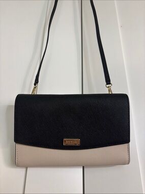 Kate Spade Two-Tone Black and Beige Crossbody Bag